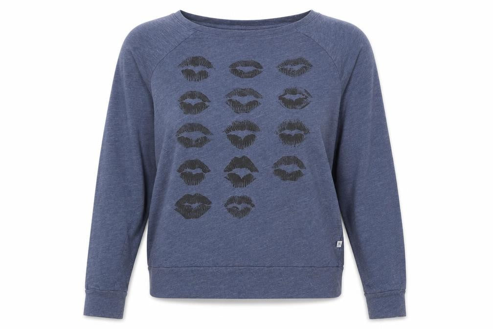 Victoria's Secret Womens Blue XS Long Sleeve Jersey T-Shirt with Lip Print