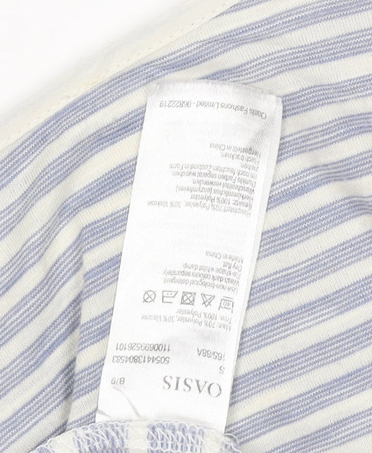 Prewornwholesale purple cropped slim fit active T-shirt with short sleeves and a high neckline.