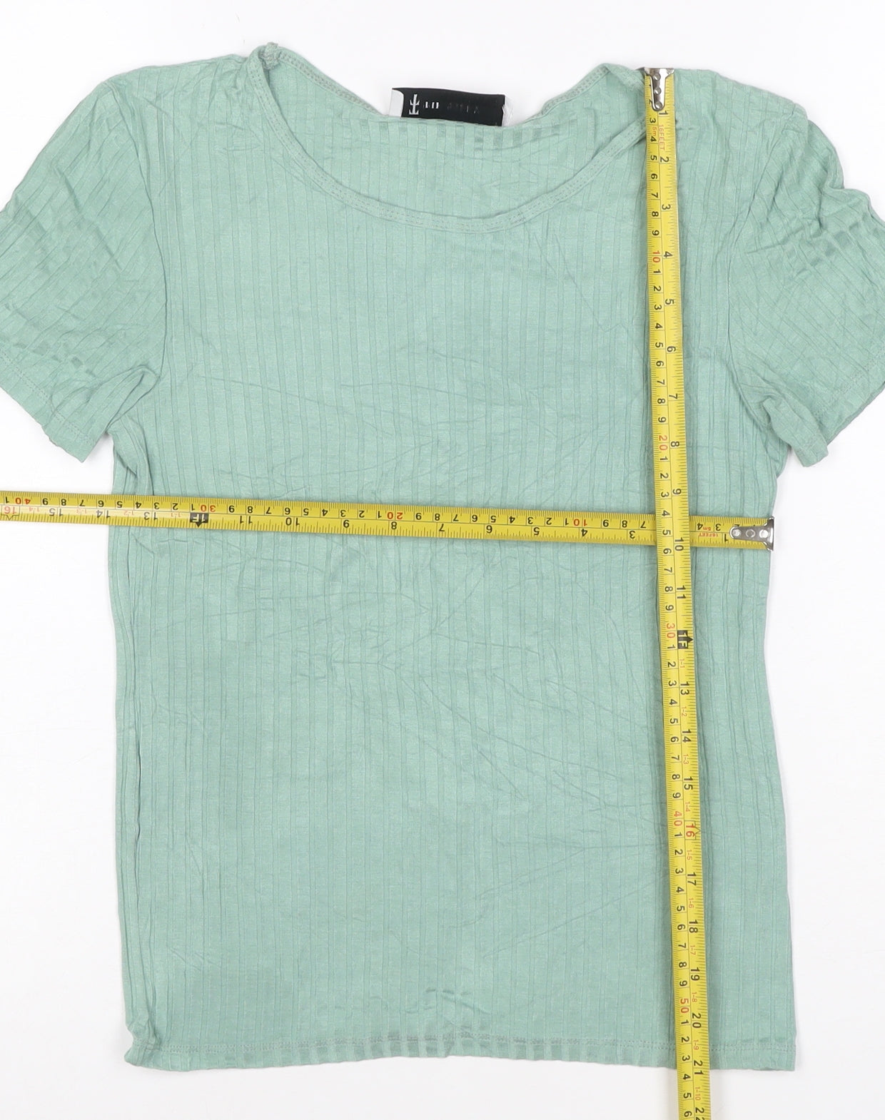 The Terry Women’s Green Short Sleeve Basic T-Shirt Size M