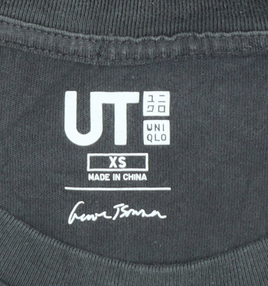 Uniqlo UT Men’s Black Graphic Print Short Sleeve T-Shirt XS Cotton