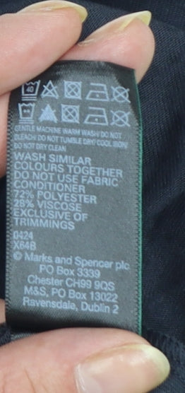 Marks and Spencer Women’s Black Long Sleeve Scoop Neck T-Shirt Size 16