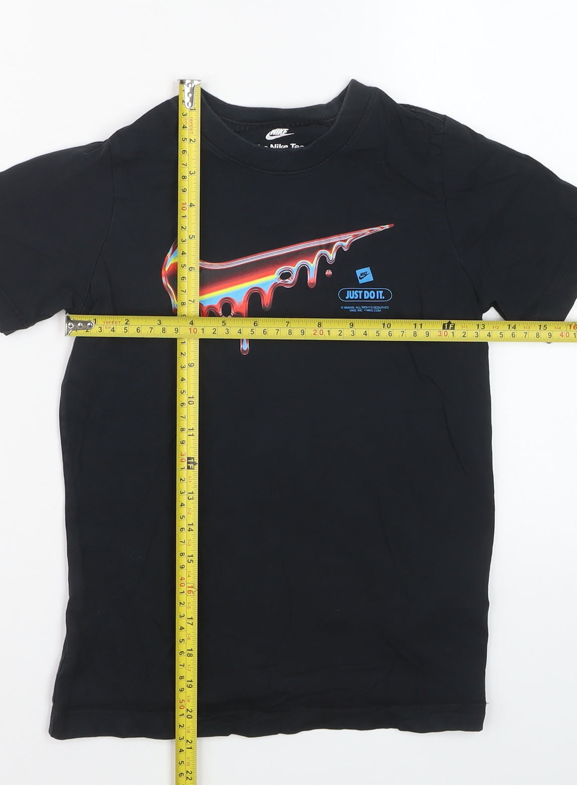 Nike Boys Black Graphic Logo T-Shirt 8-9 Years Short Sleeve Sports Tee