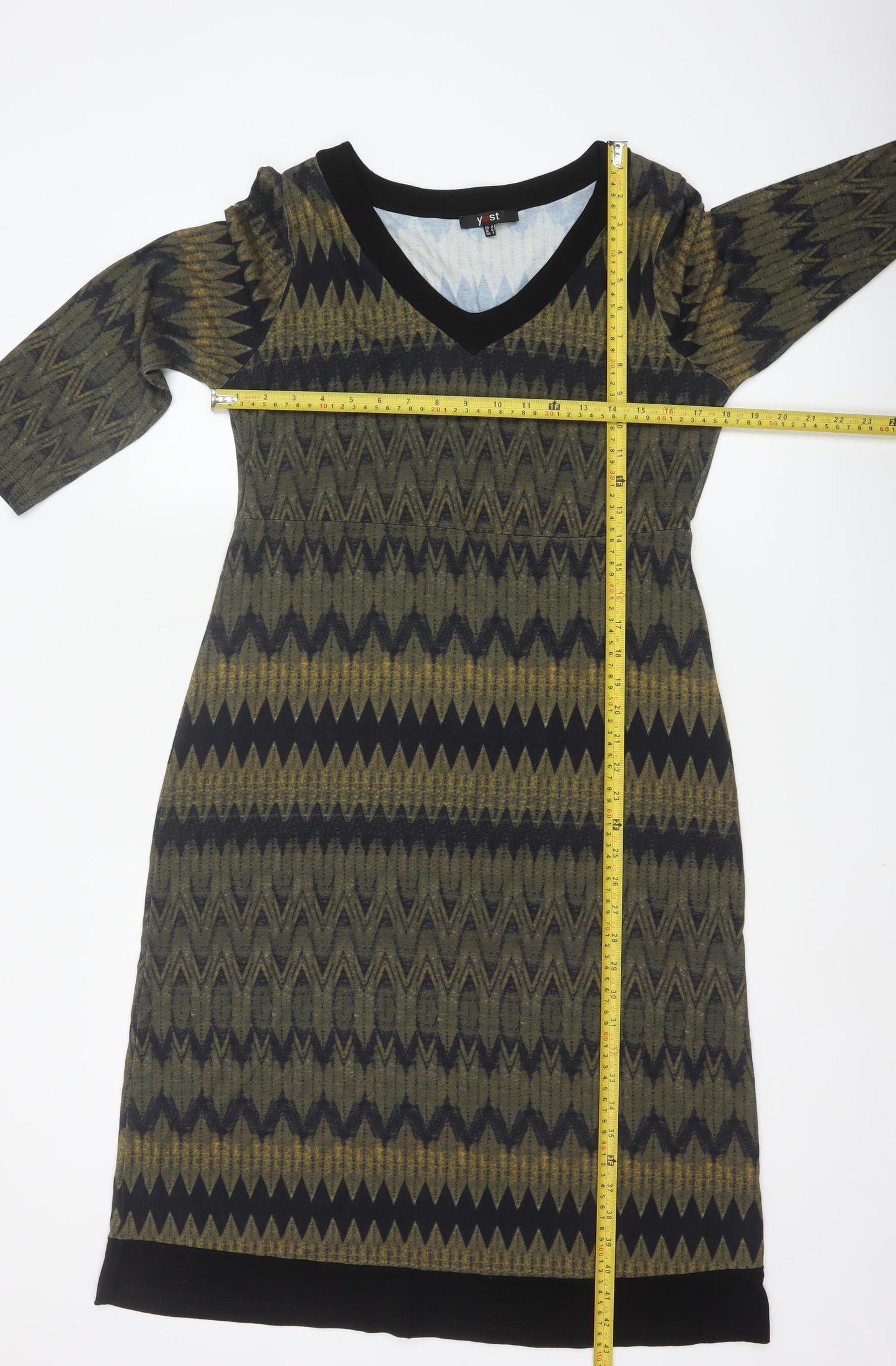 Yest Women’s Multicoloured Chevron Knit Shift Dress Size 12