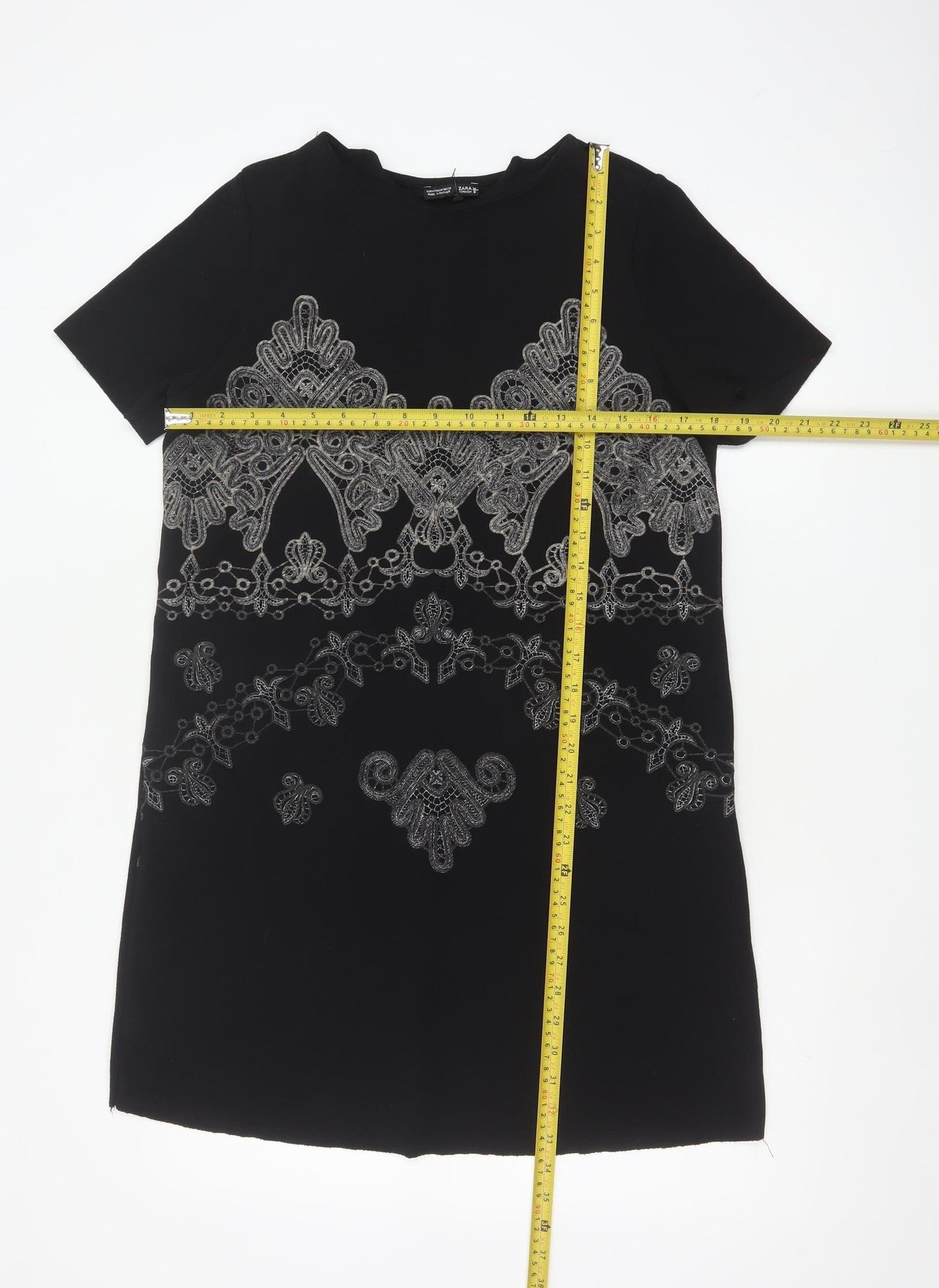 Zara Women Black Embroidered Shift Dress Size 10 Short Sleeve