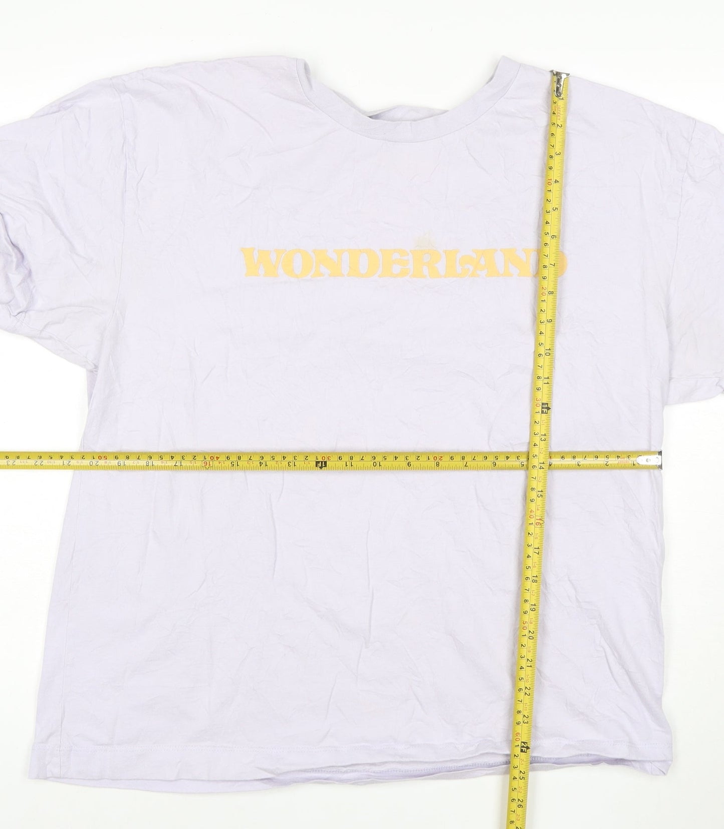 Disney Women’s White Wonderland T-Shirt Size L Short Sleeve Cotton