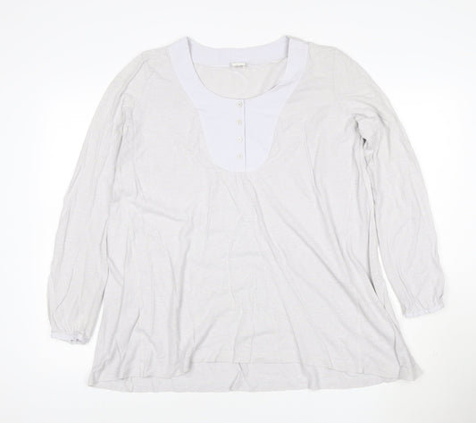 Prewornwholesale purple cropped slim fit active T-shirt with short sleeves and a high neckline.