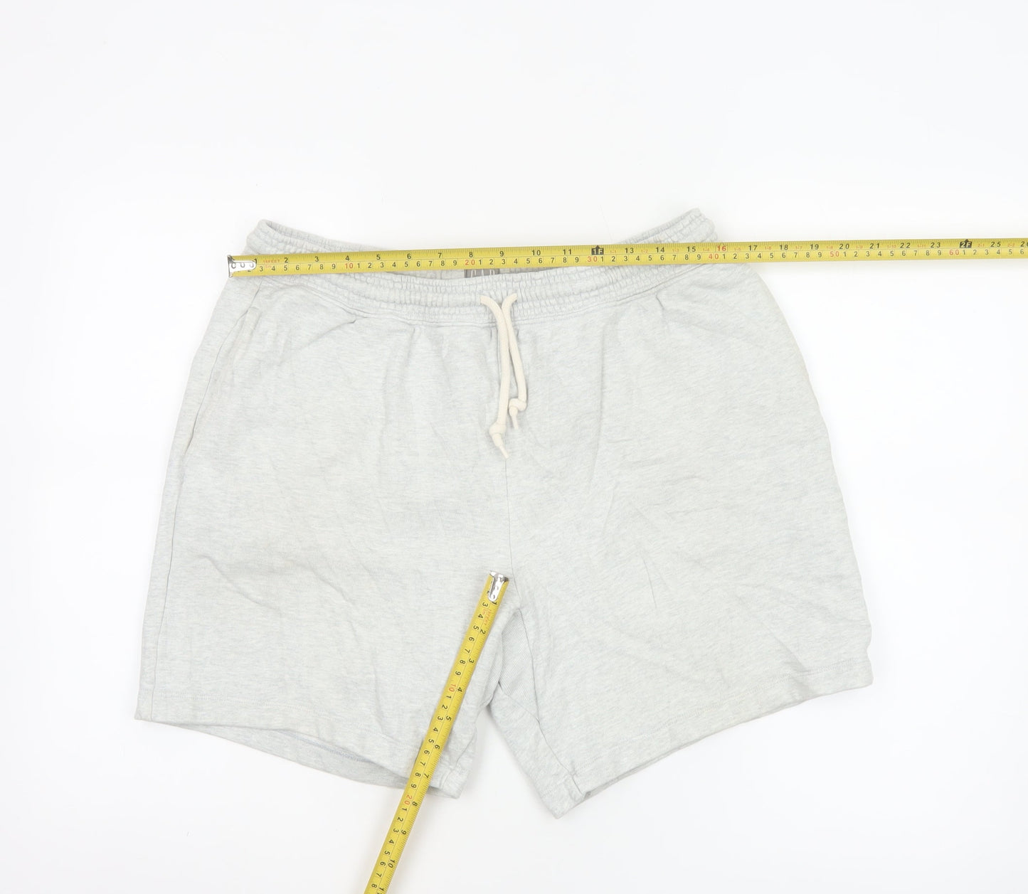 GAP Men’s Grey Sweat Shorts M Cotton Drawstring Casual
