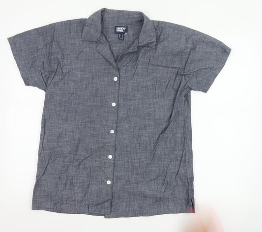 Prewornwholesale purple cropped slim fit active T-shirt with short sleeves and a high neckline.