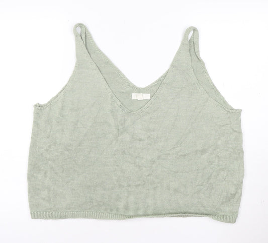 Prewornwholesale purple cropped slim fit active T-shirt with short sleeves and a high neckline.