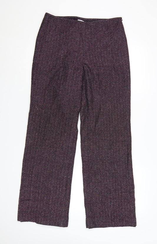 Prewornwholesale purple cropped slim fit active T-shirt with short sleeves and a high neckline.