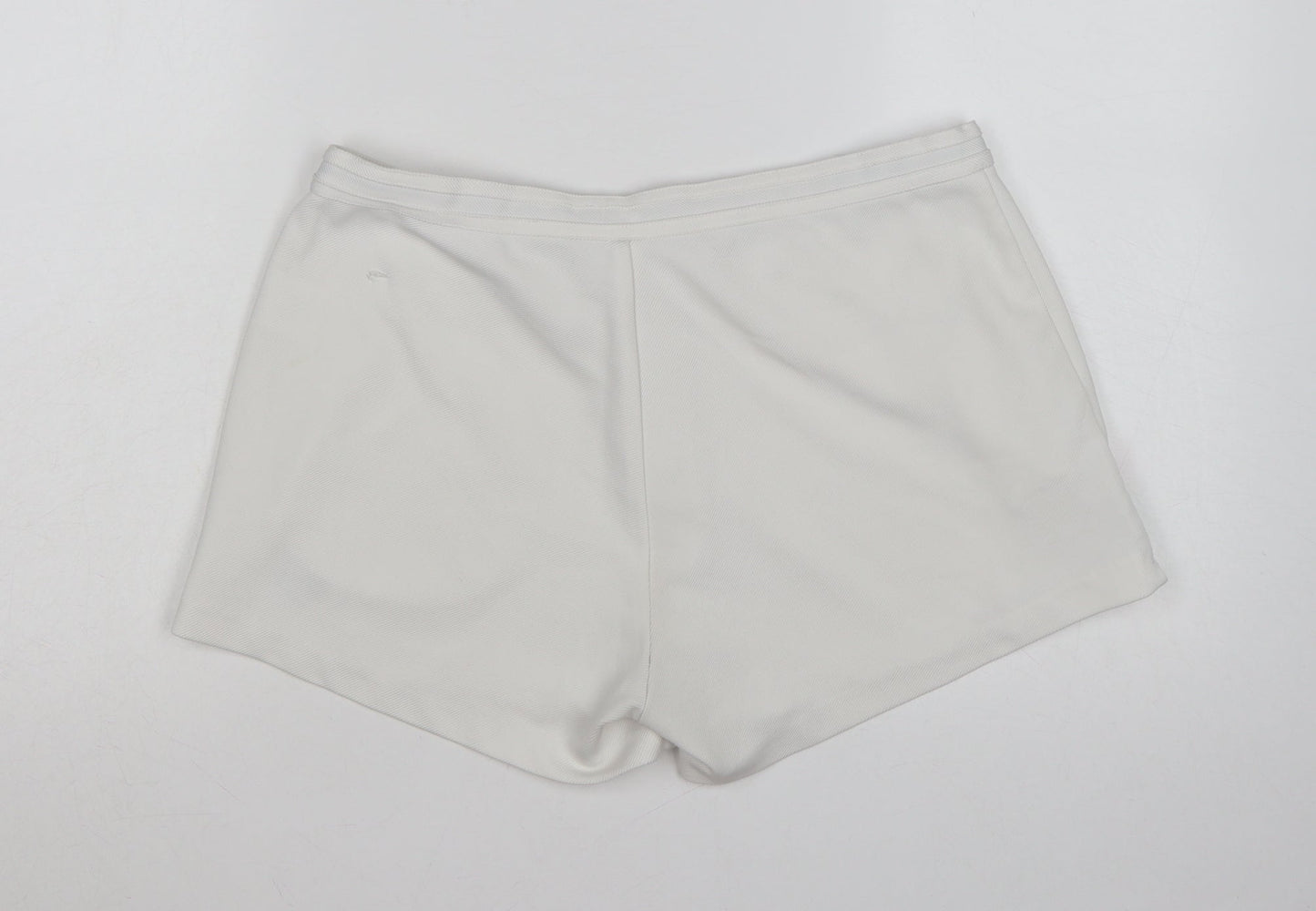 Sergio Tacchini Women's White XL Sports Tennis Shorts