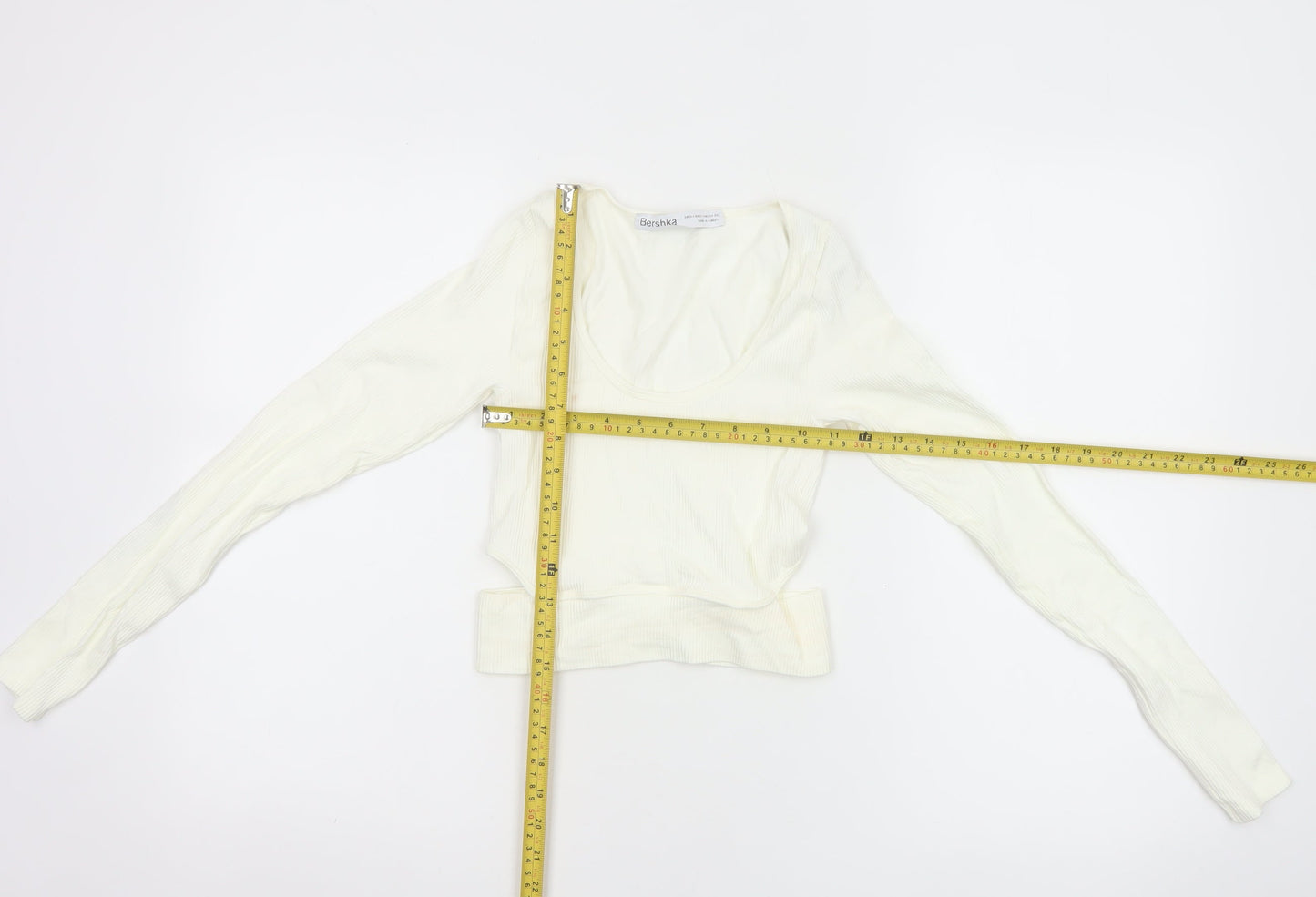 Bershka Women’s Ivory Cropped Long Sleeve Stretch Top Size 6