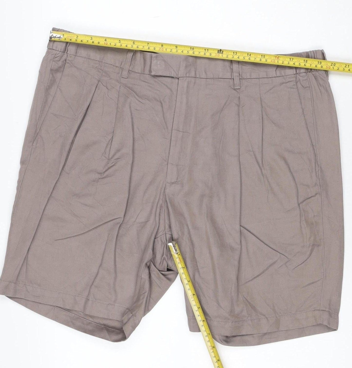 Marks and Spencer Men’s Brown Chino Pleated Shorts 42in Linen Blend