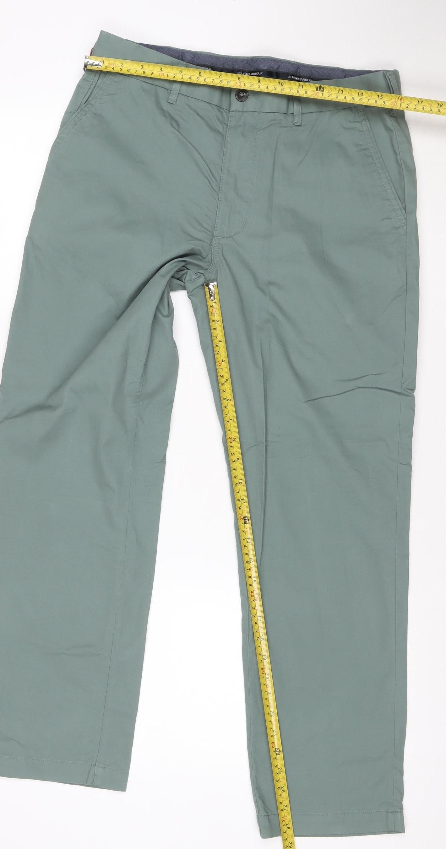 Marks and Spencer Men’s Green Chino Trousers 32x29 Regular Fit