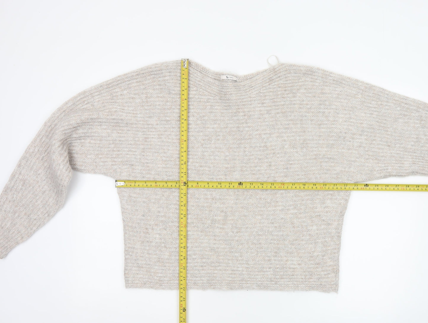 Tu Women’s Beige Size 10 Knit Round Neck Raglan Sleeve Jumper