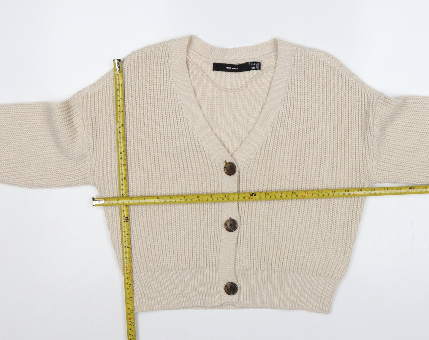 Vero Moda Women’s Beige S Chunky Knit V-Neck Button Cardigan