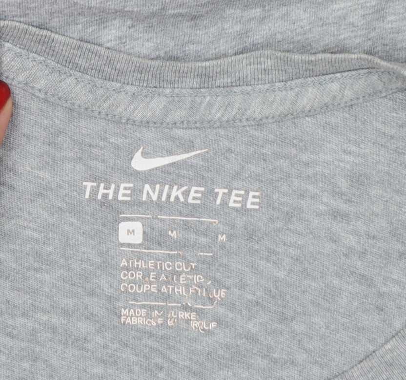 Nike Men’s Grey M Athletic Fit Swoosh Graphic Print T-Shirt