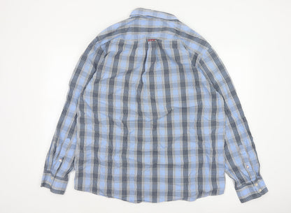 Close-up detail of Crew Clothing Men’s Blue Check 2XL Classic Fit Button-Down Shirt