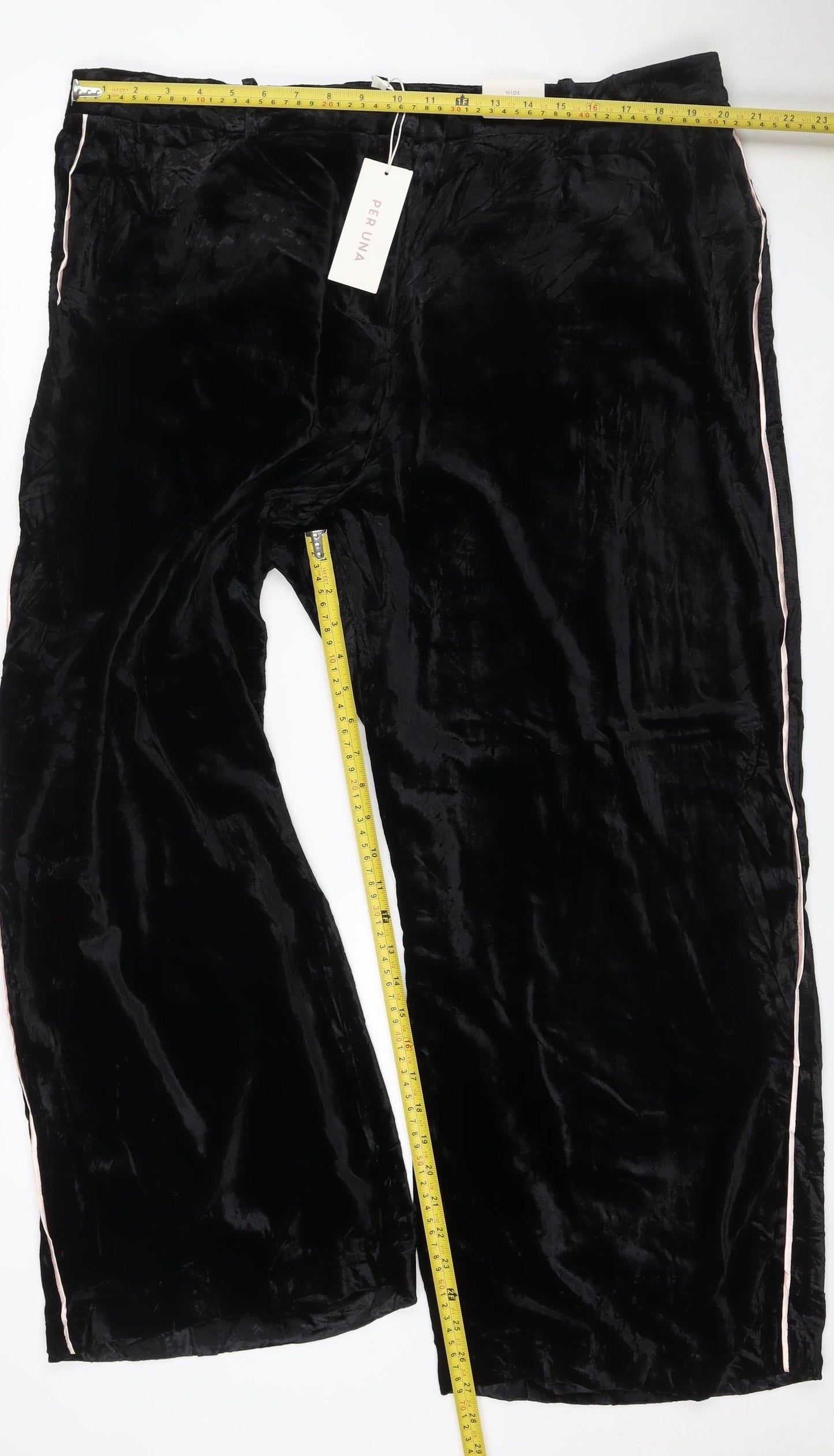 Marks & Spencer Per Una Women’s Black Velvet Wide-Leg Trousers UK 22 Short