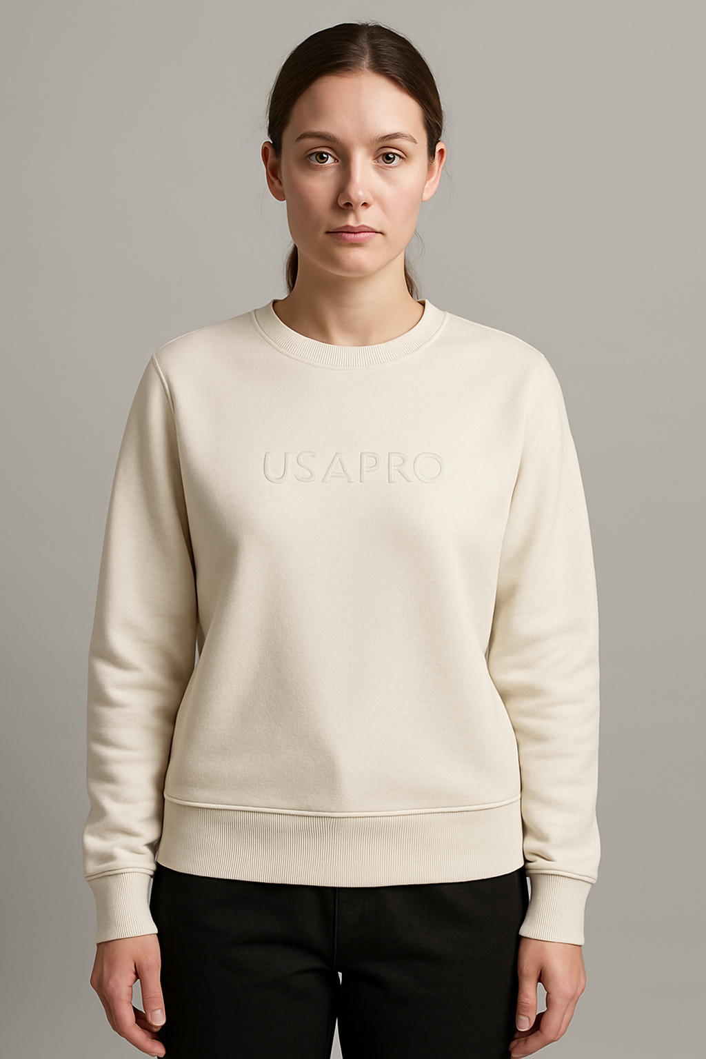 USA Pro Clothing Bundle - 5 Pack Preloved Womens Hoodies & Sweats