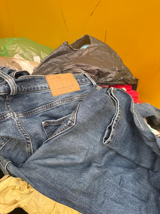 Unsorted Original British heart Foundation Clothing Unsorted Box