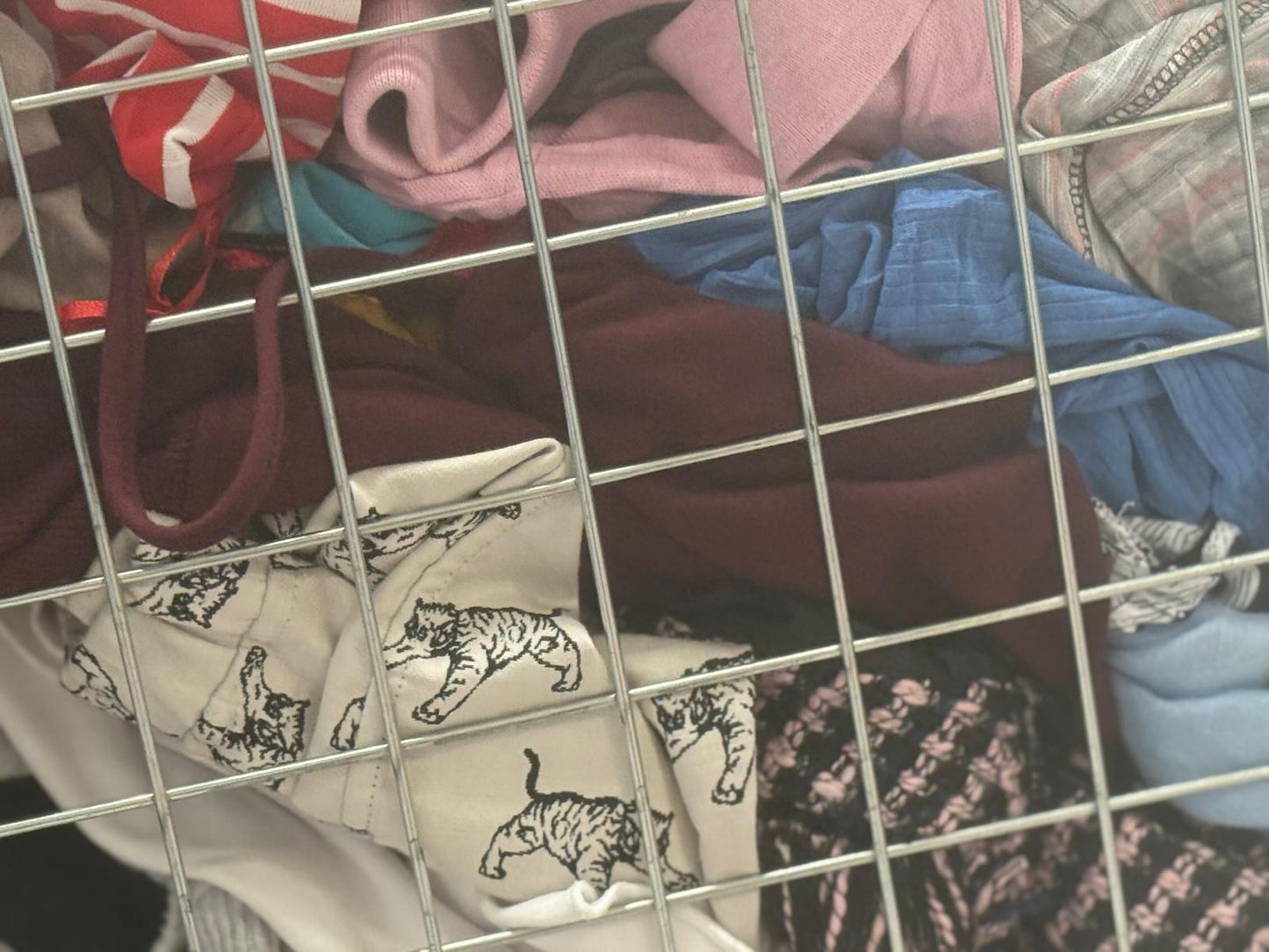 African Grade Mixed Clothing – 10KG Export (Ghana Market)