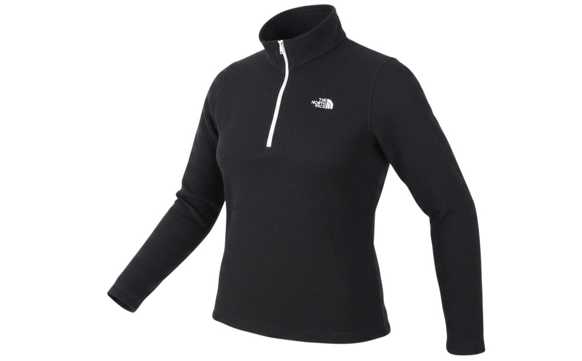 Prewornwholesale black The North Face women's fleece pullover with a white quarter-zip closure and embroidered logo.