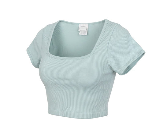 Prewornwholesale light blue ribbed cropped activewear T-shirt with a sweetheart neckline and slim fit.