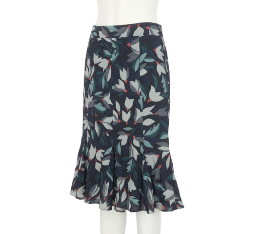 Prewornwholesale Brora knee-length flared skirt in navy floral viscose-wool blend with a ruffle hem