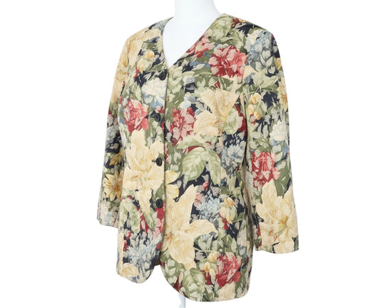 Prewornwholesale women's beige multicoloured floral jacquard blazer with single-breasted button front and notch lapels.