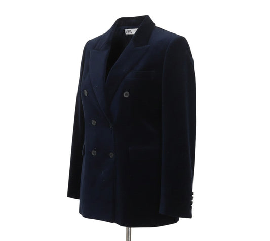 Prewornwholesale navy blue velvet double-breasted tuxedo blazer with peak lapels and front flap pockets
