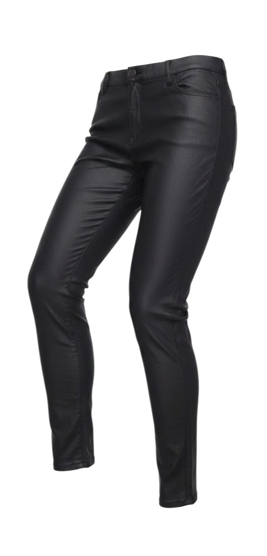 Prewornwholesale Next black mid-rise leggings with a leather-effect coated finish, belt loops, and back pockets.