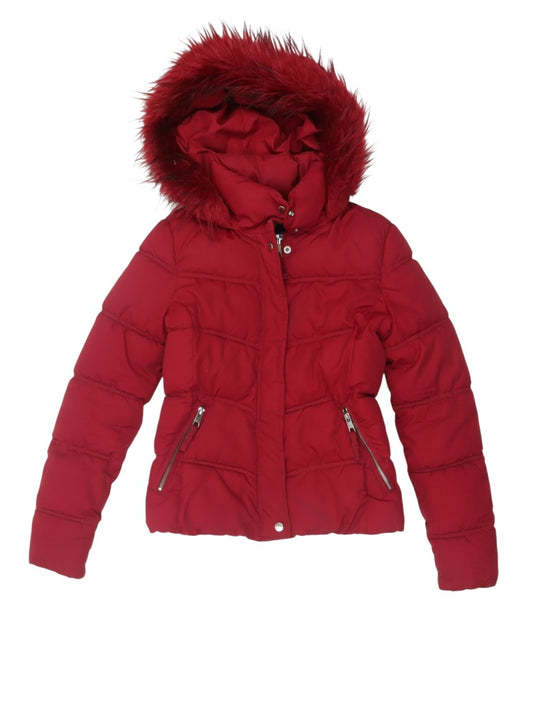 Prewornwholesale Bershka red puffer jacket with a hooded faux fur trim and front zip pockets.