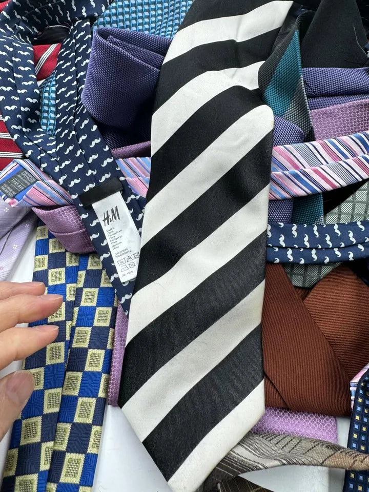 Wholesale Branded Used Tie Bundle 10 Kilos About 300-400 Mens Ties