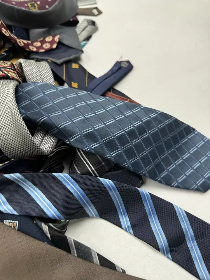 Wholesale Branded Used Tie Bundle 10 Kilos About 300-400 Mens Ties